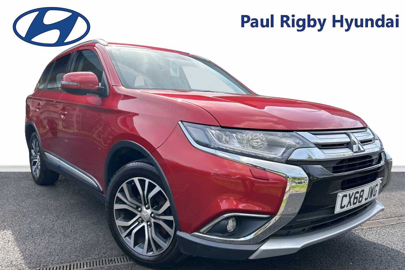 Main listing image - Mitsubishi Outlander