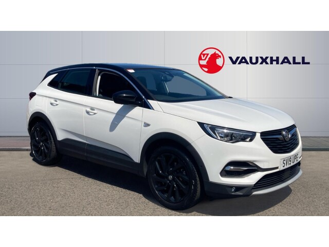 Main listing image - Vauxhall Grandland X