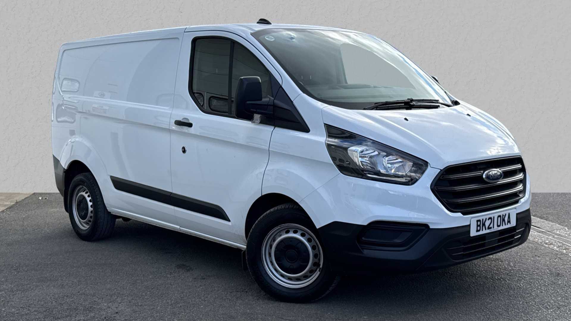 Main listing image - Ford Transit Custom