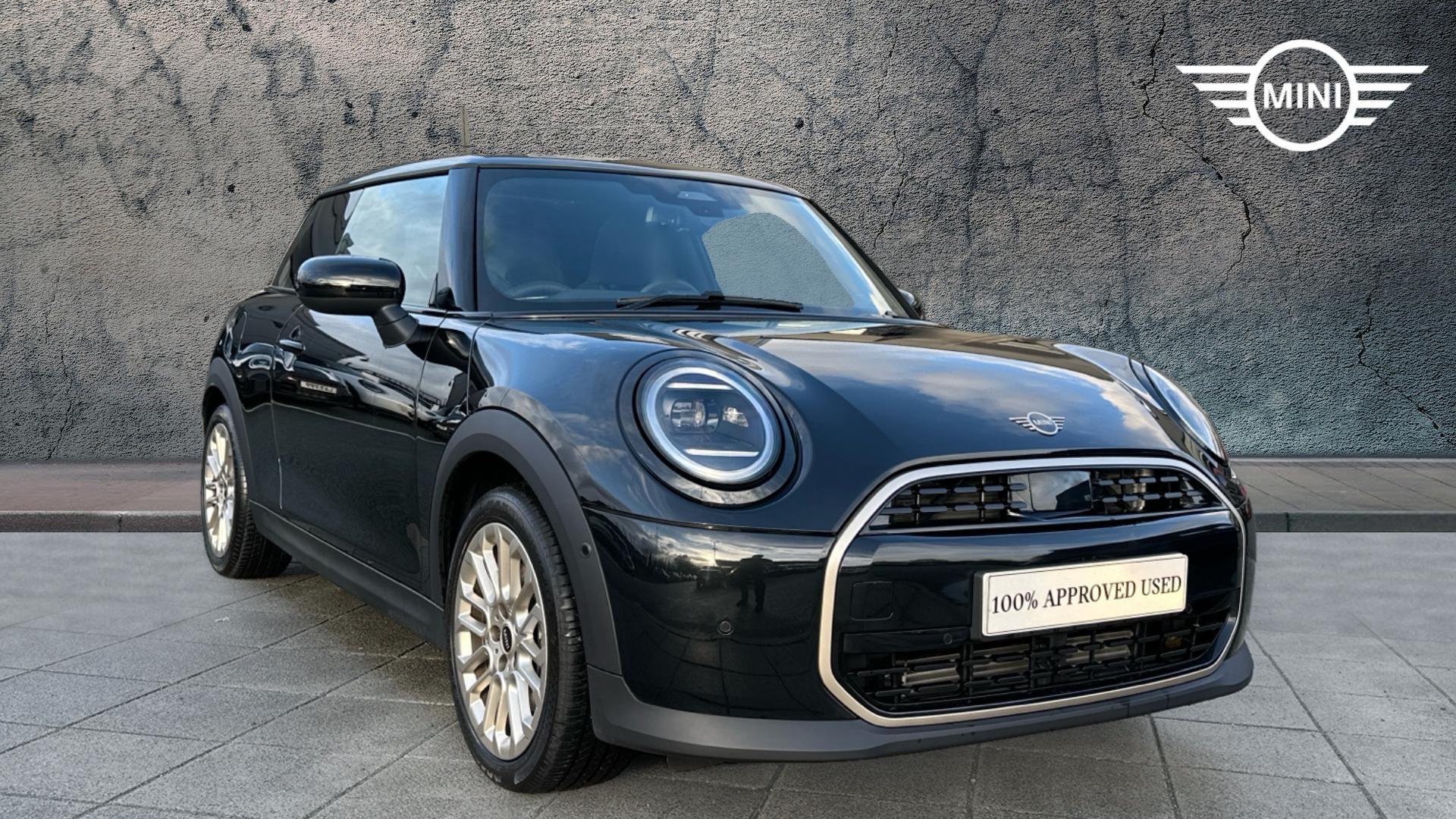 Main listing image - MINI Hatchback