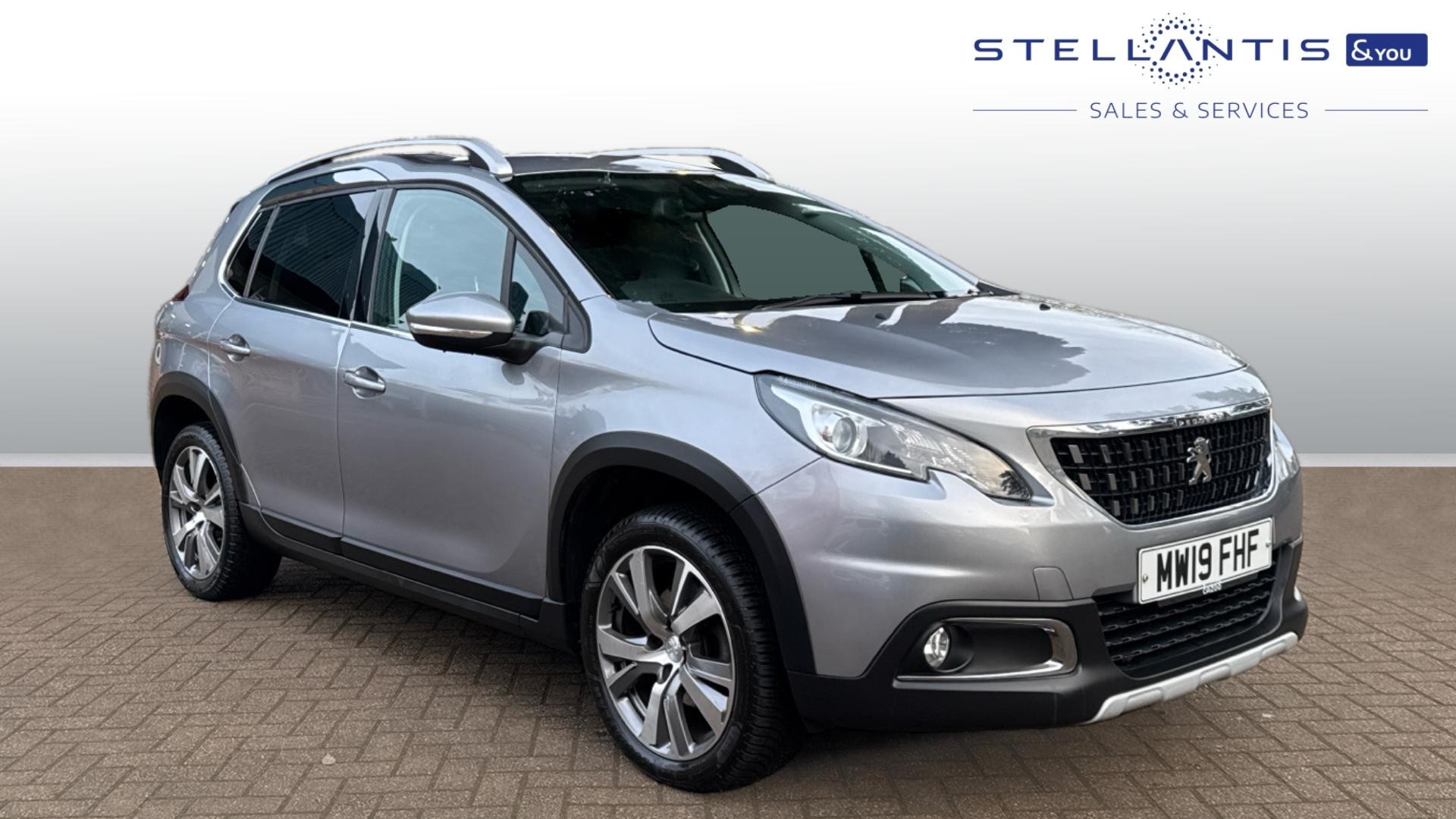 Main listing image - Peugeot 2008