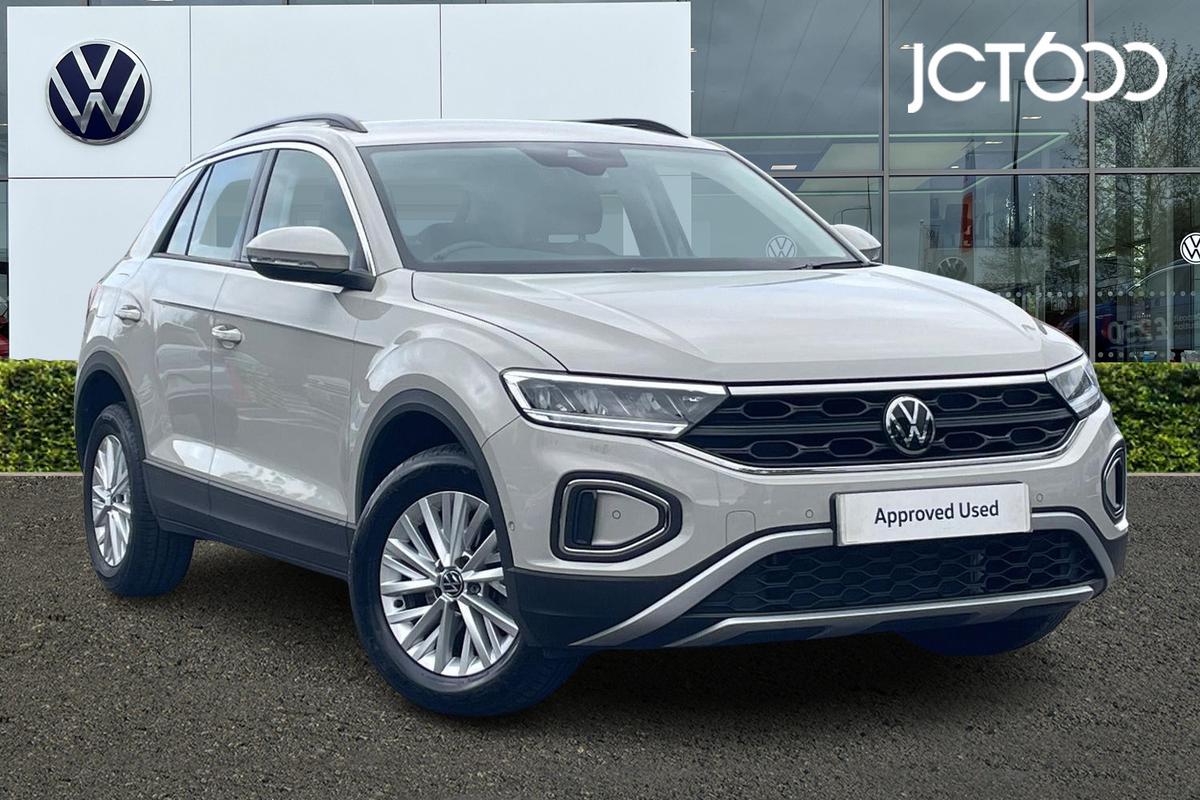 Main listing image - Volkswagen T-Roc