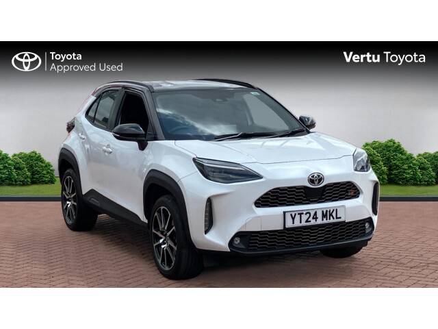 Main listing image - Toyota Yaris Cross