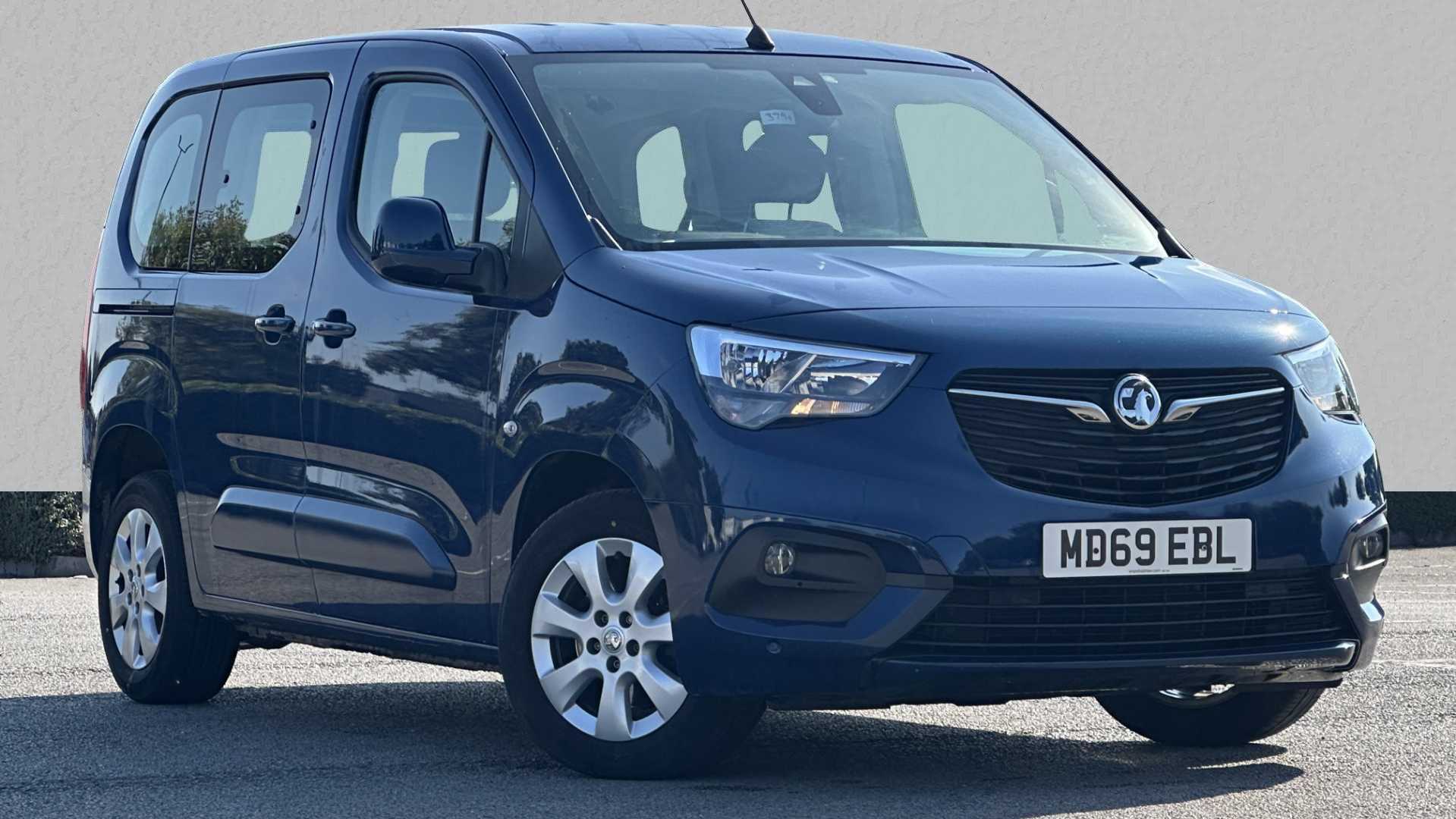 Main listing image - Vauxhall Combo Life