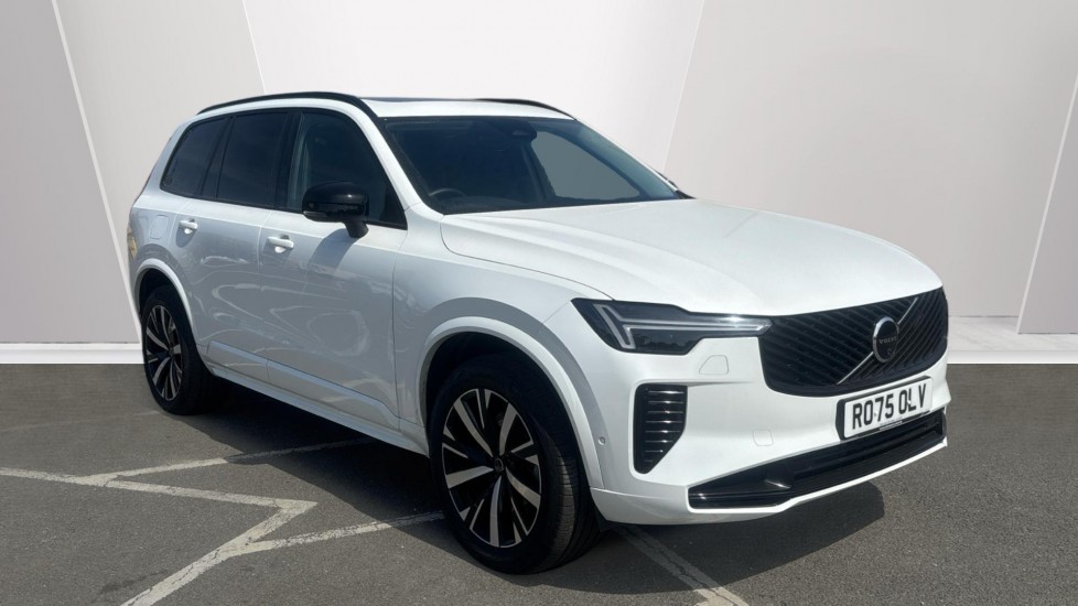 Main listing image - Volvo XC90