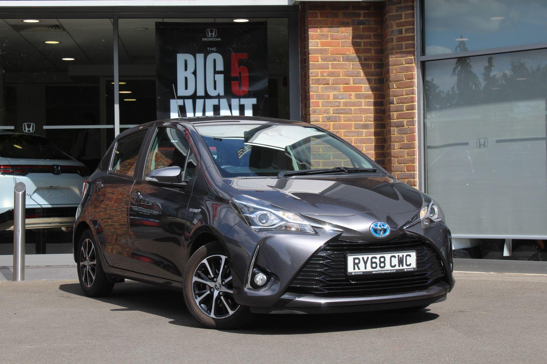 Main listing image - Toyota Yaris
