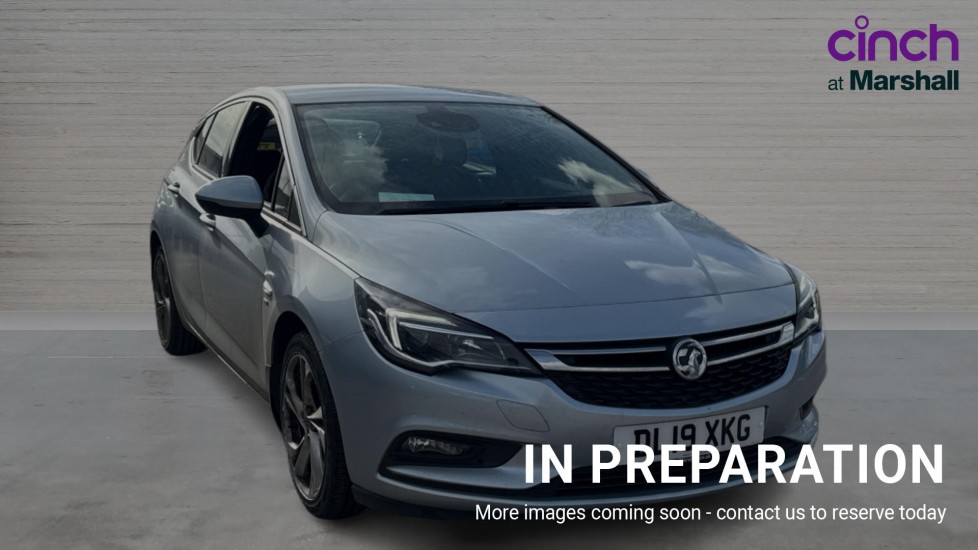 Main listing image - Vauxhall Astra