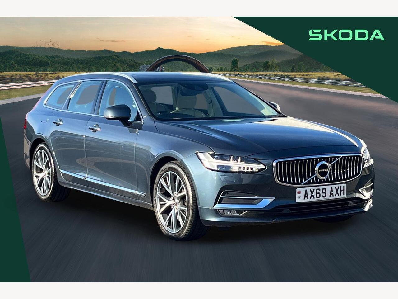 Main listing image - Volvo V90