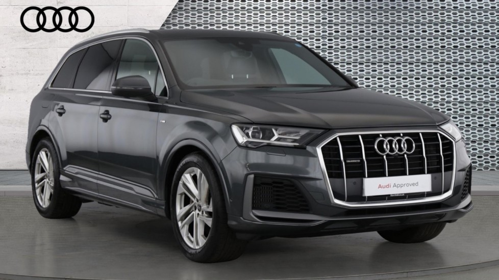 Main listing image - Audi Q7