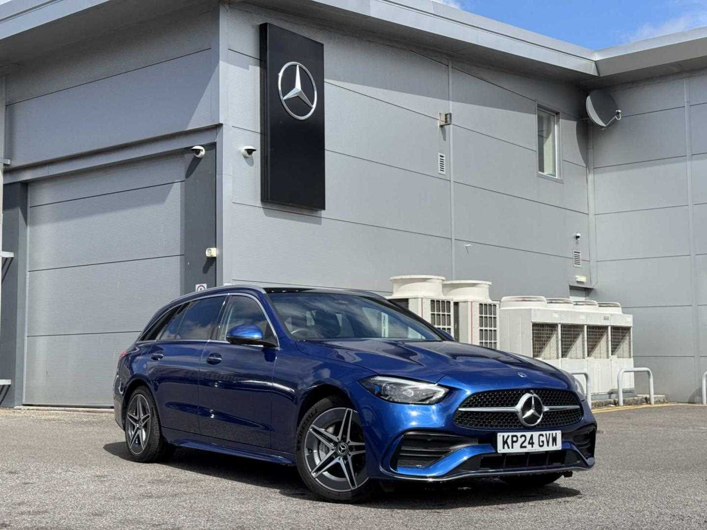Main listing image - Mercedes-Benz C-Class Estate