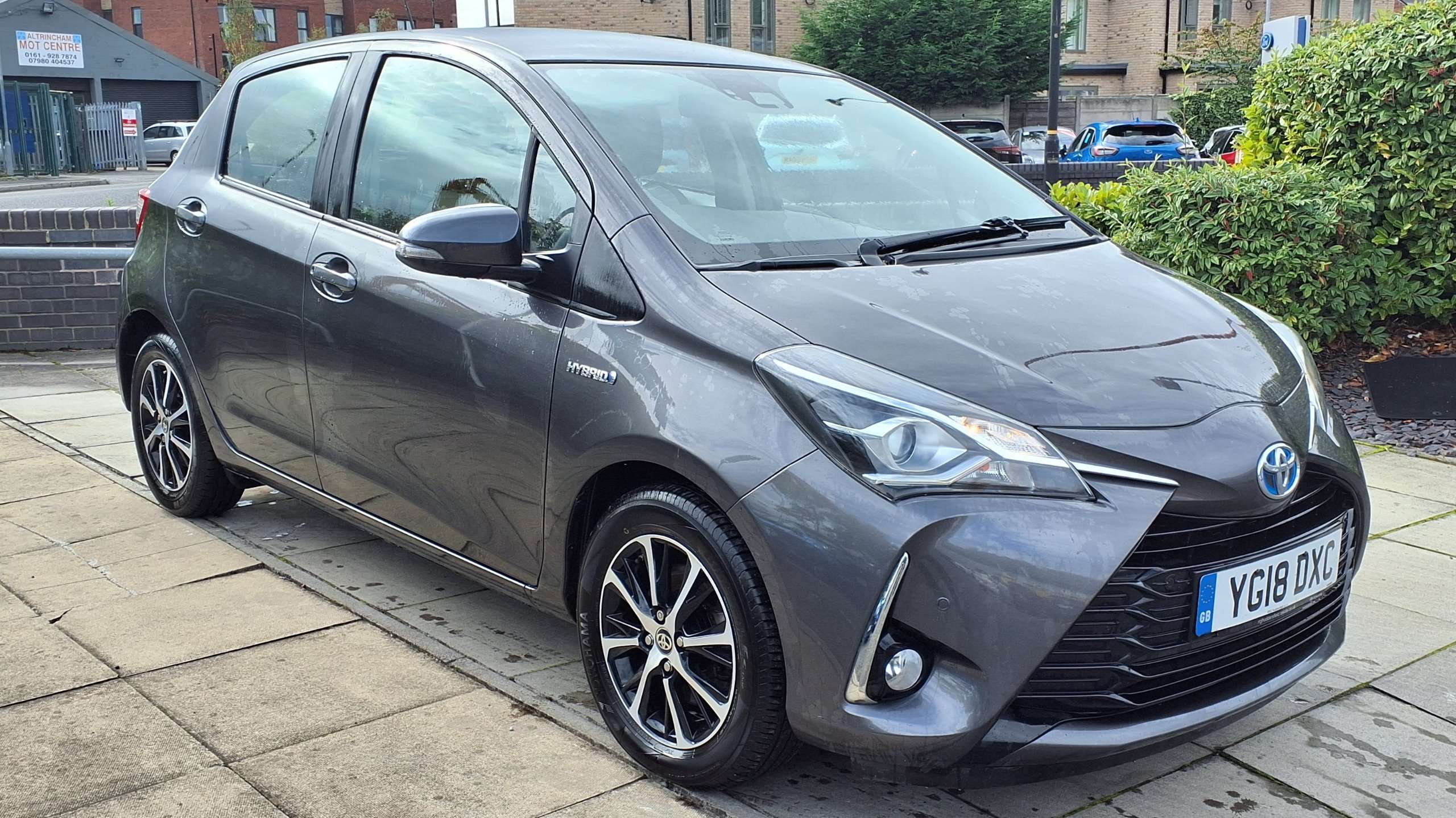 Main listing image - Toyota Yaris