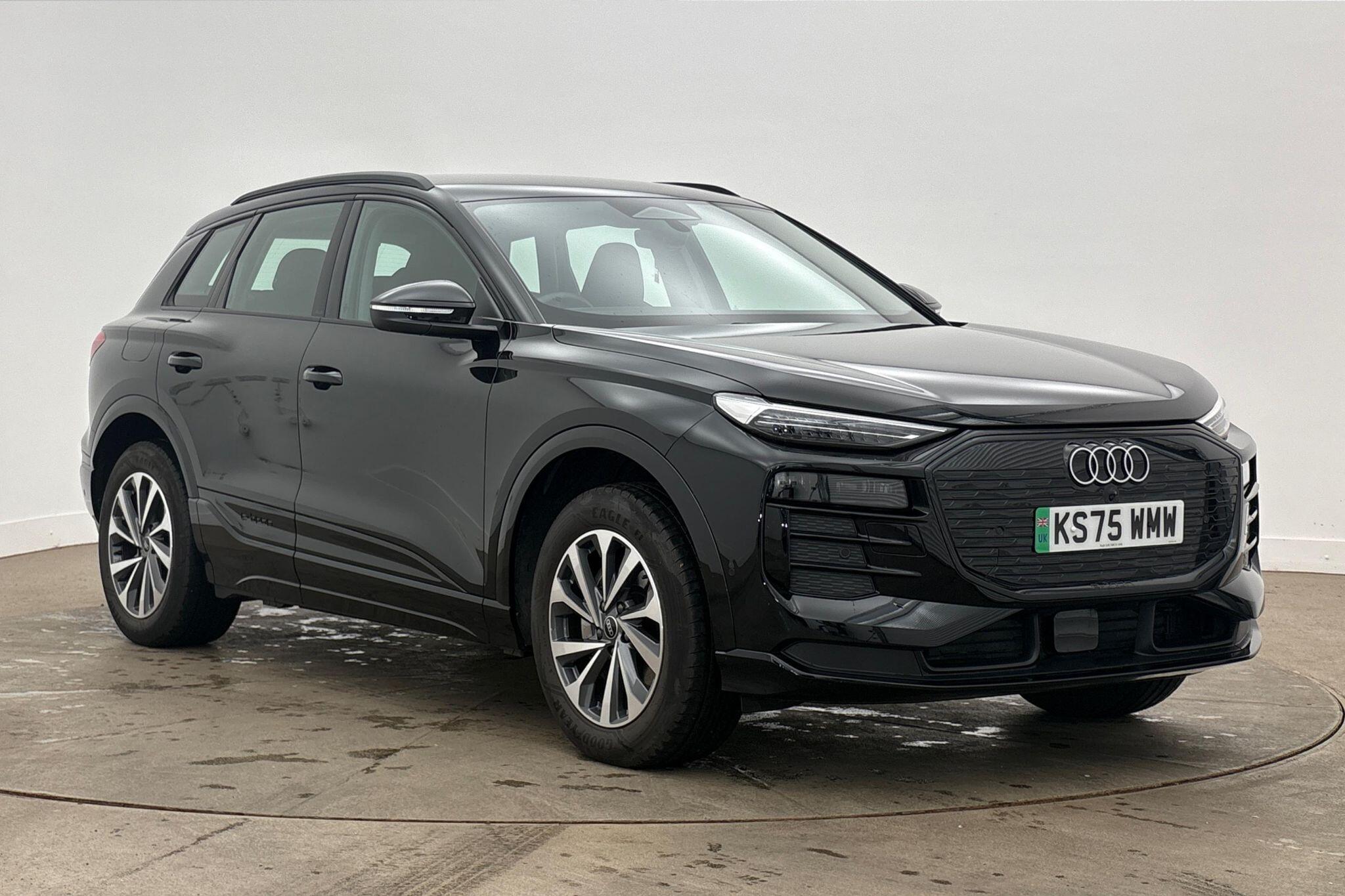 Main listing image - Audi Q6