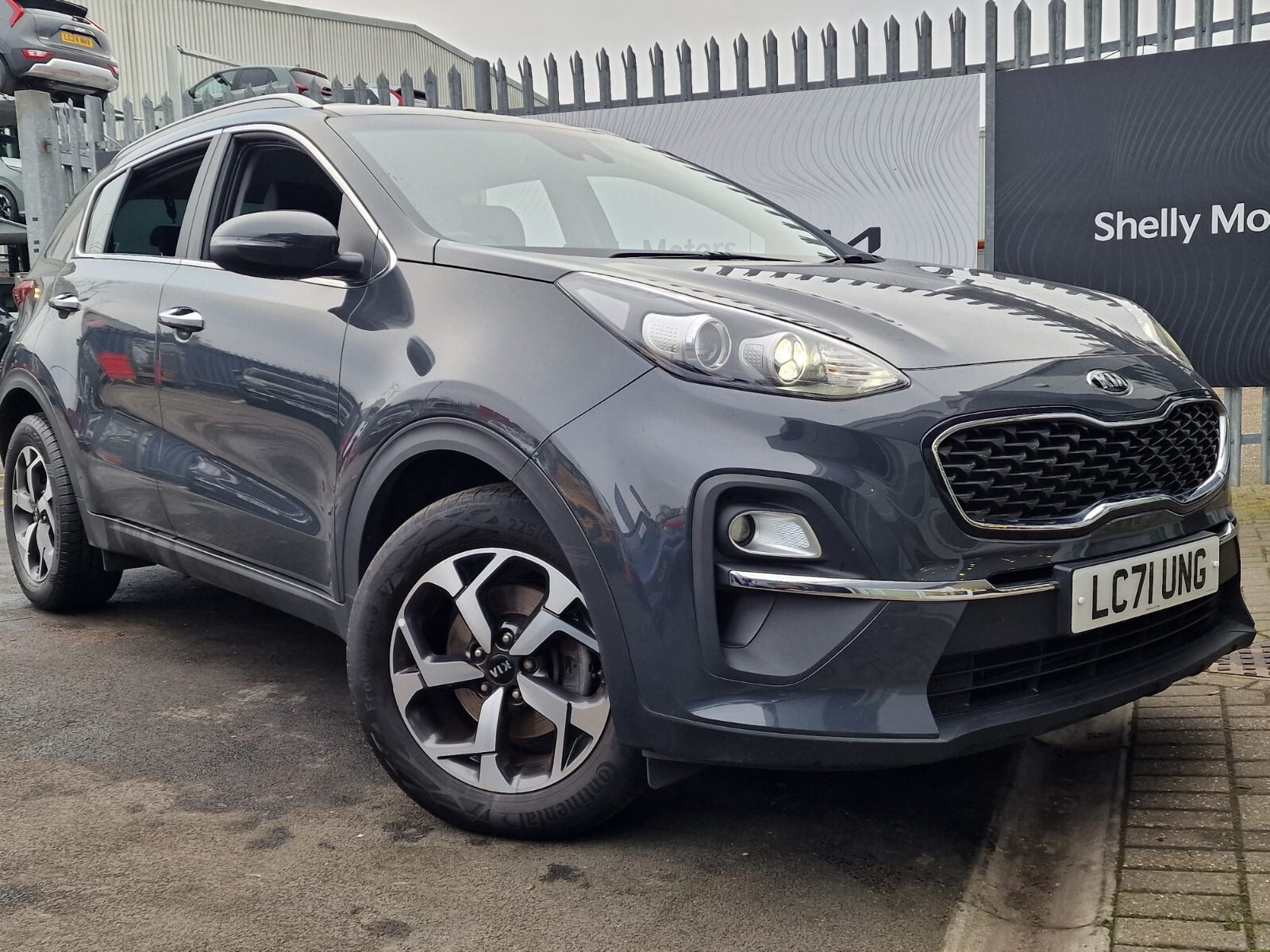 Main listing image - Kia Sportage