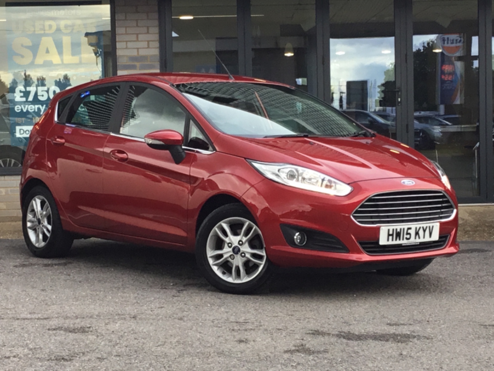 Main listing image - Ford Fiesta