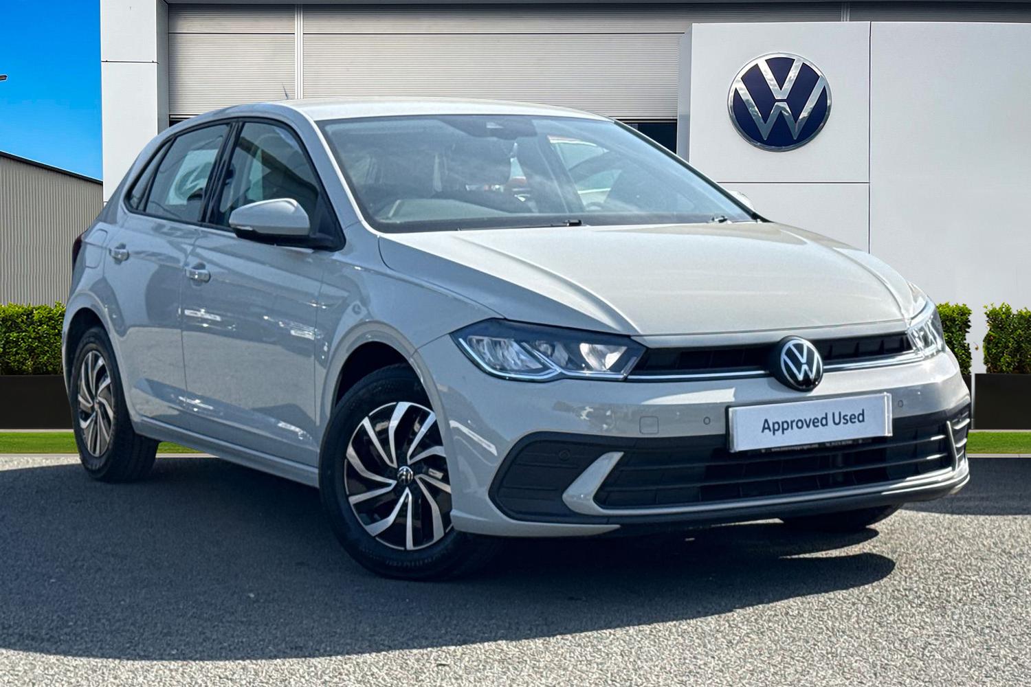Main listing image - Volkswagen Polo
