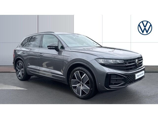 Main listing image - Volkswagen Touareg