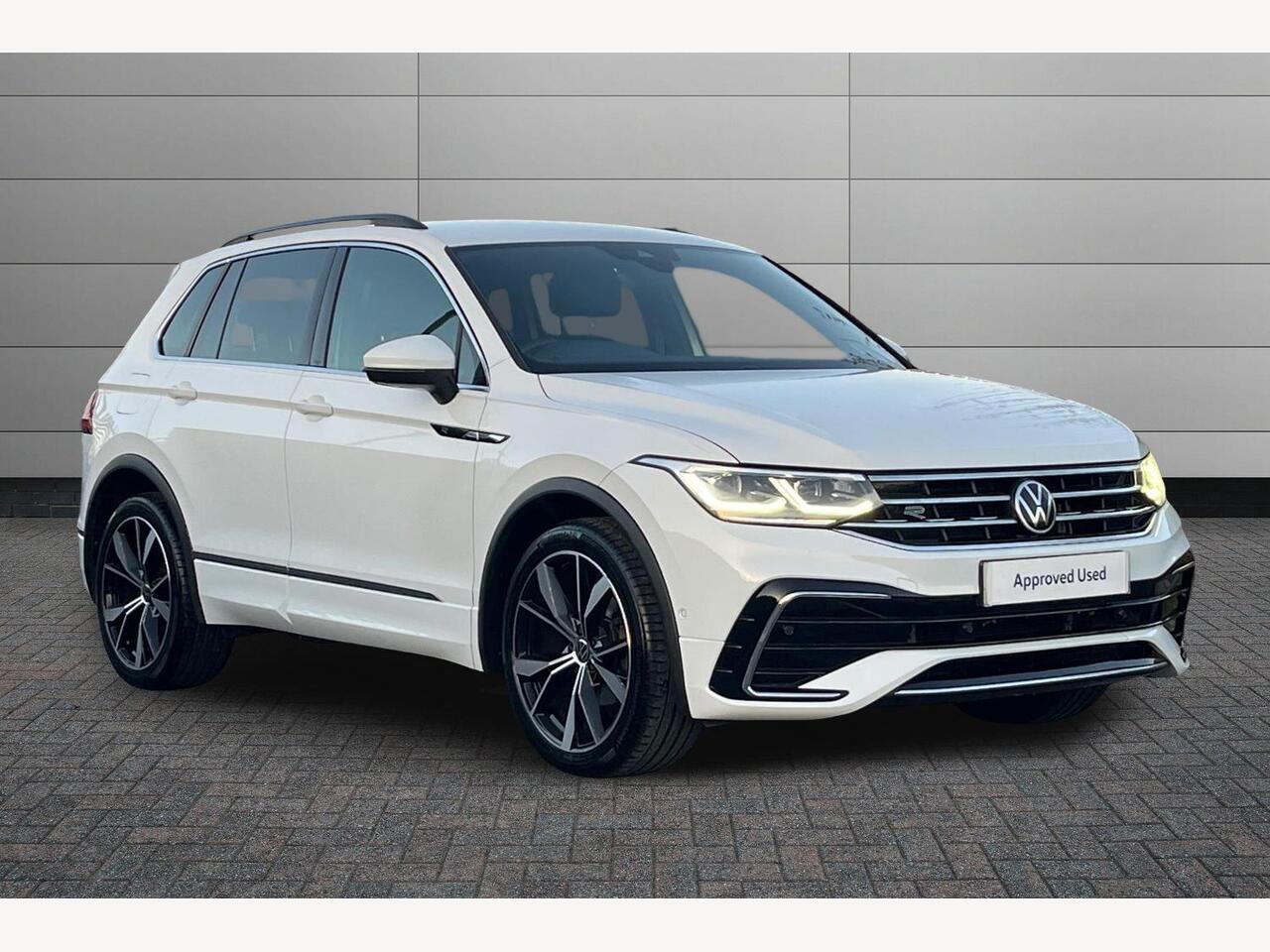 Main listing image - Volkswagen Tiguan