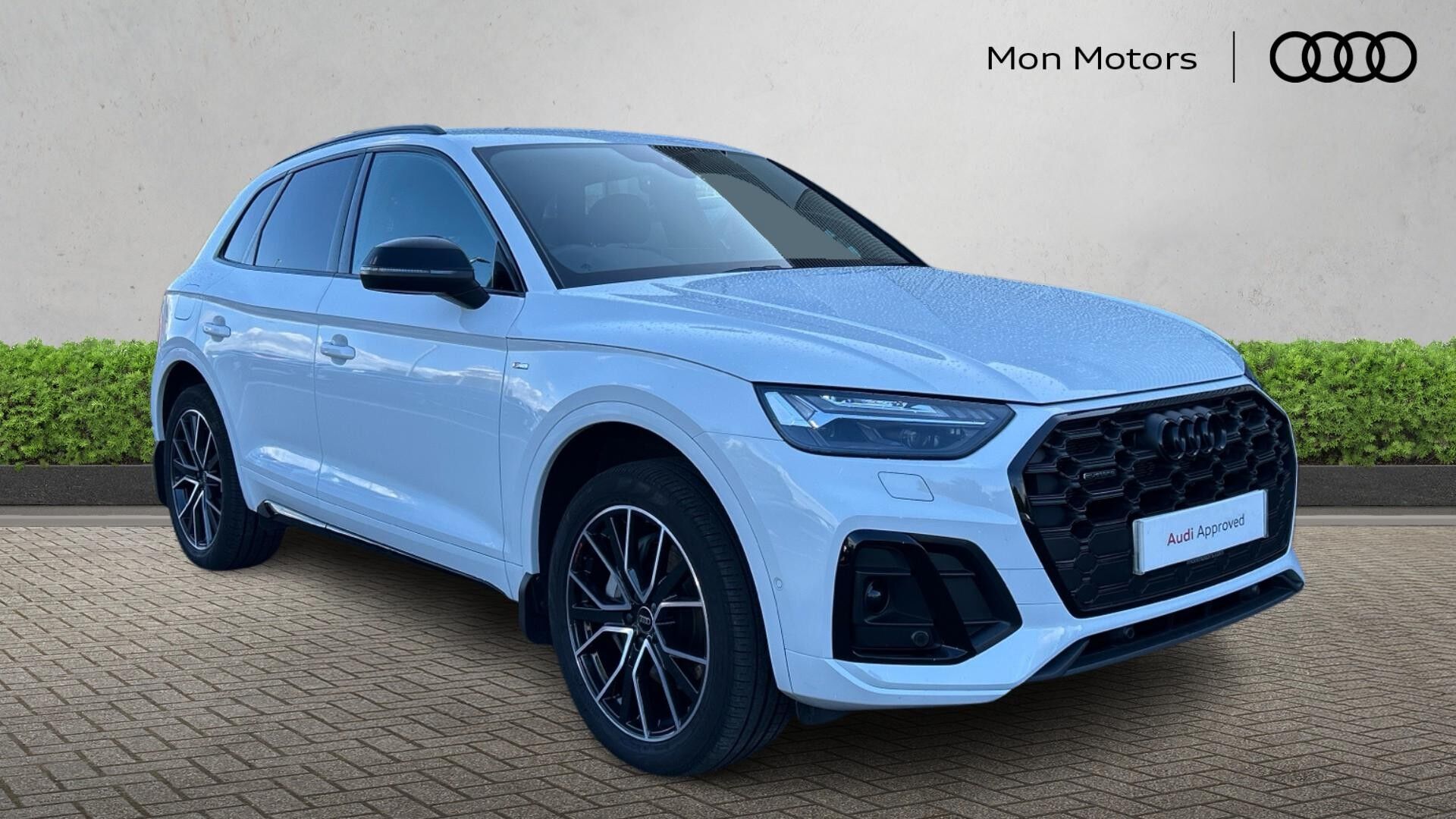 Main listing image - Audi Q5