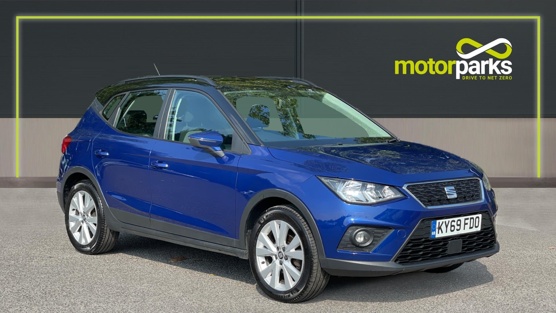 Main listing image - SEAT Arona