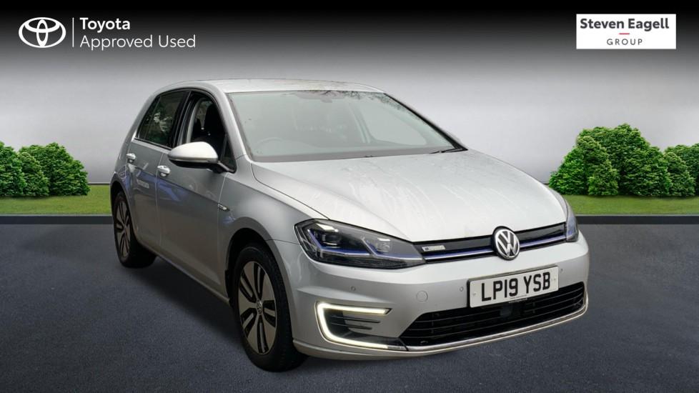 Main listing image - Volkswagen e-Golf