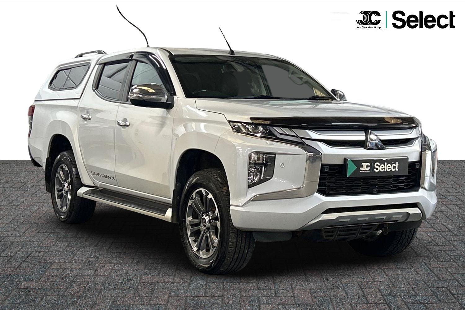 Main listing image - Mitsubishi L200