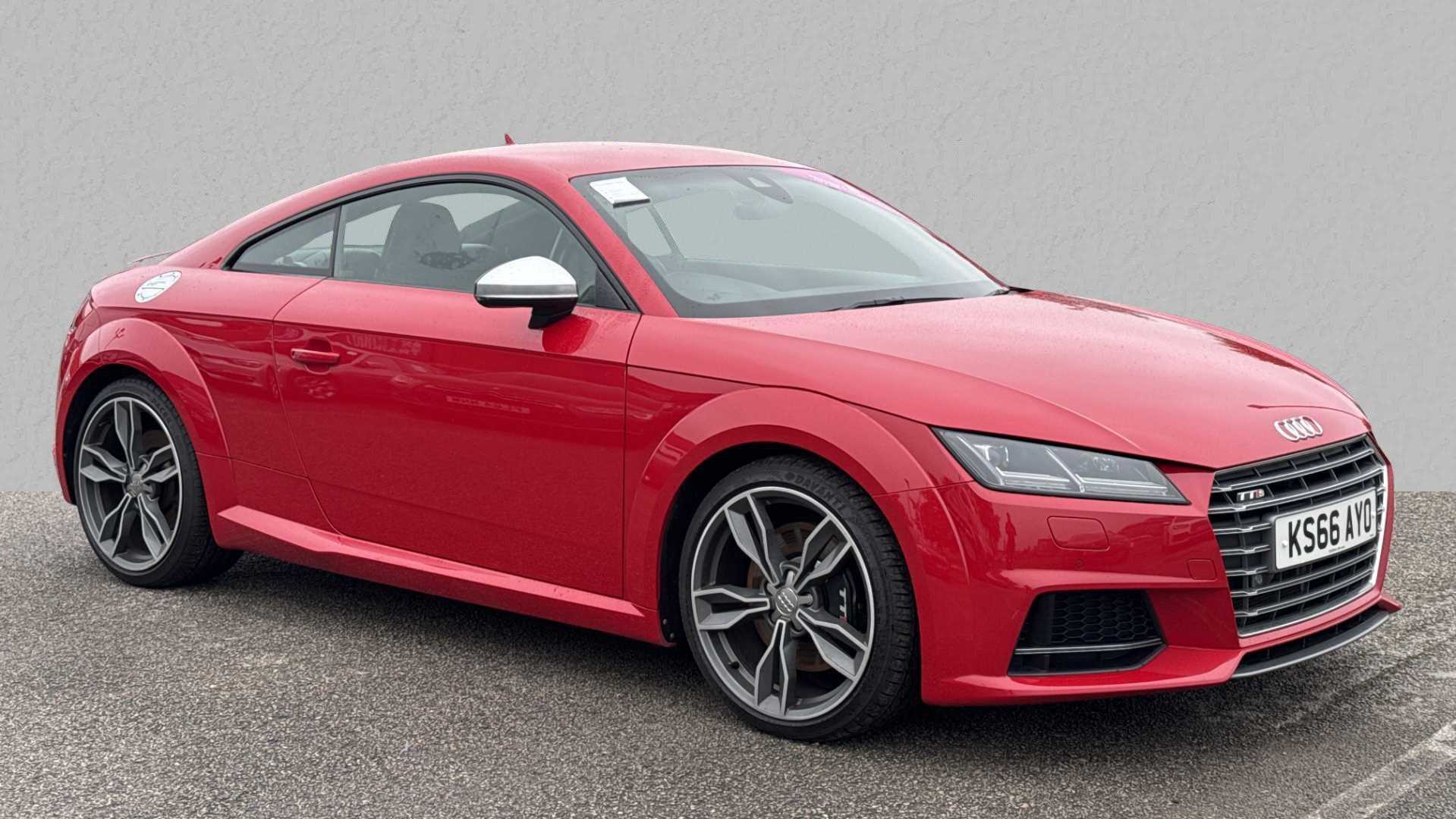 Main listing image - Audi TT S