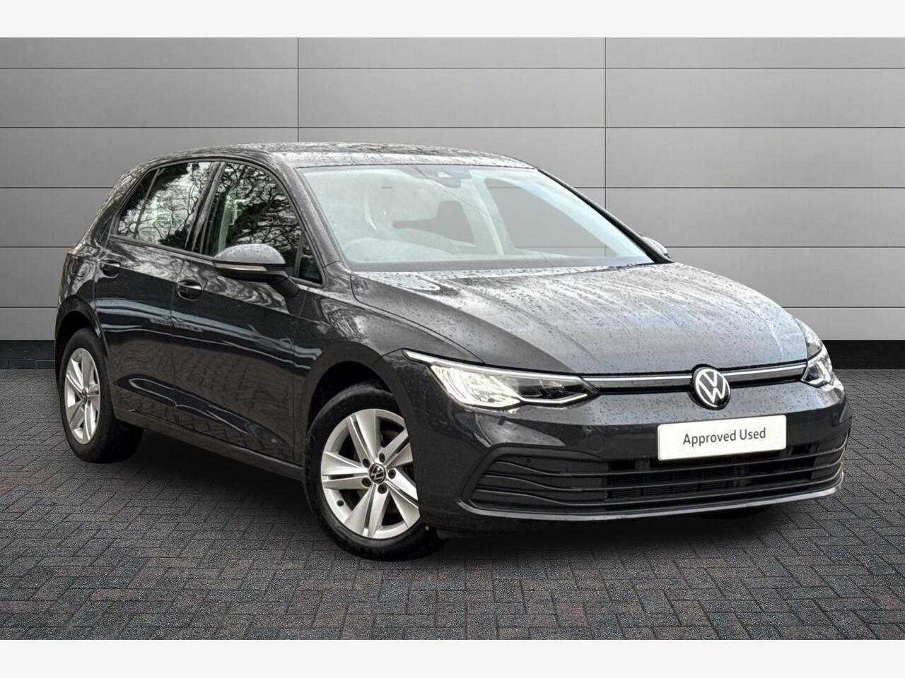 Main listing image - Volkswagen Golf