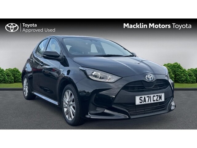 Main listing image - Toyota Yaris