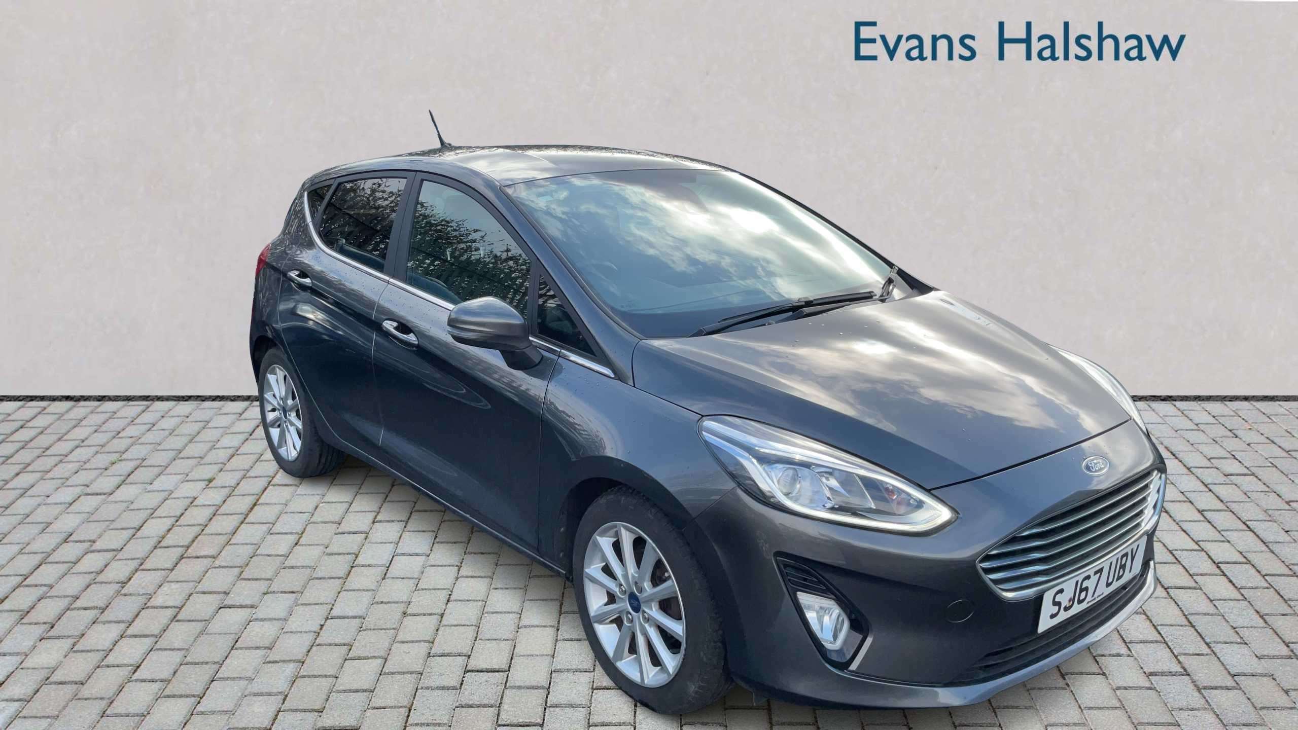 Main listing image - Ford Fiesta