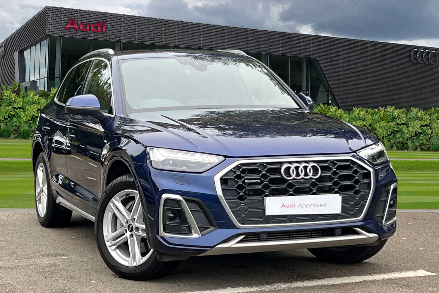 Main listing image - Audi Q5