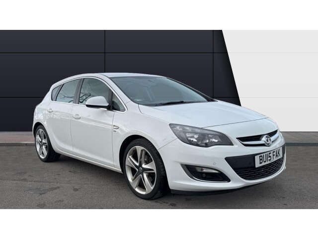 Main listing image - Vauxhall Astra