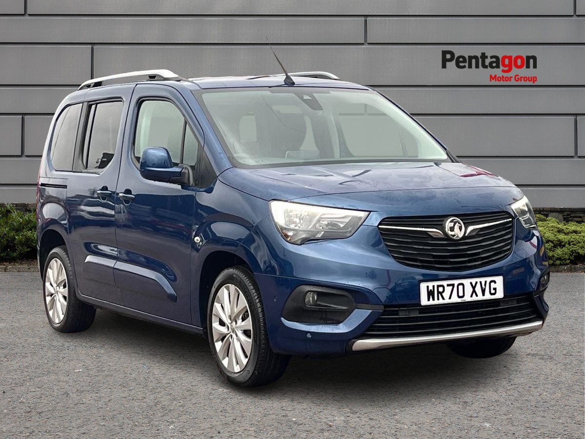 Main listing image - Vauxhall Combo Life