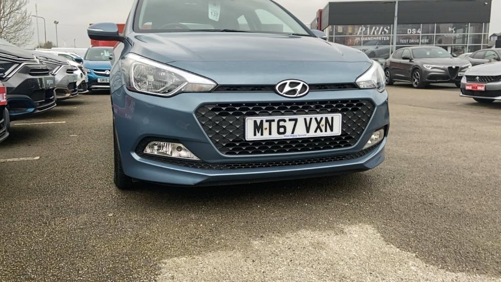 Main listing image - Hyundai i20