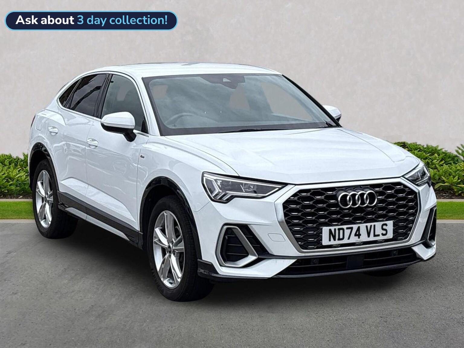 Main listing image - Audi Q3
