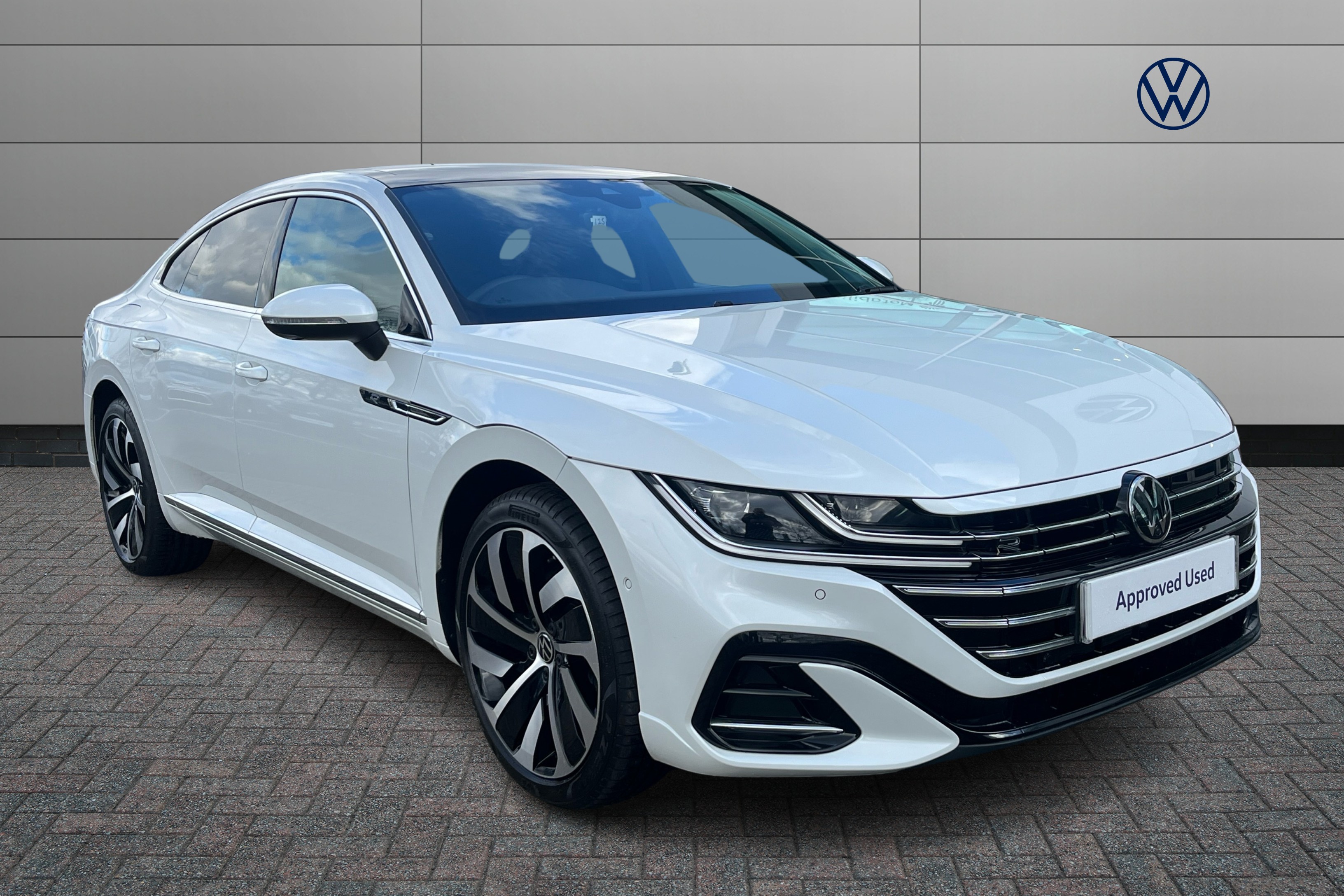 Main listing image - Volkswagen Arteon