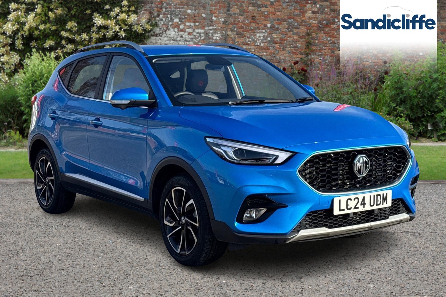 Main listing image - MG ZS