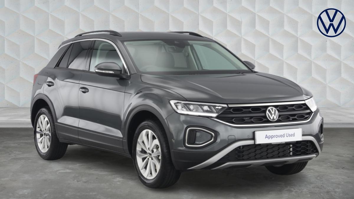 Main listing image - Volkswagen T-Roc