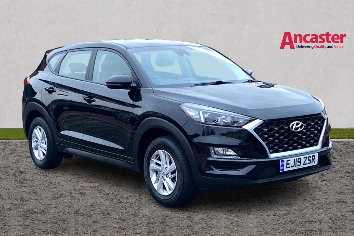 Main listing image - Hyundai Tucson