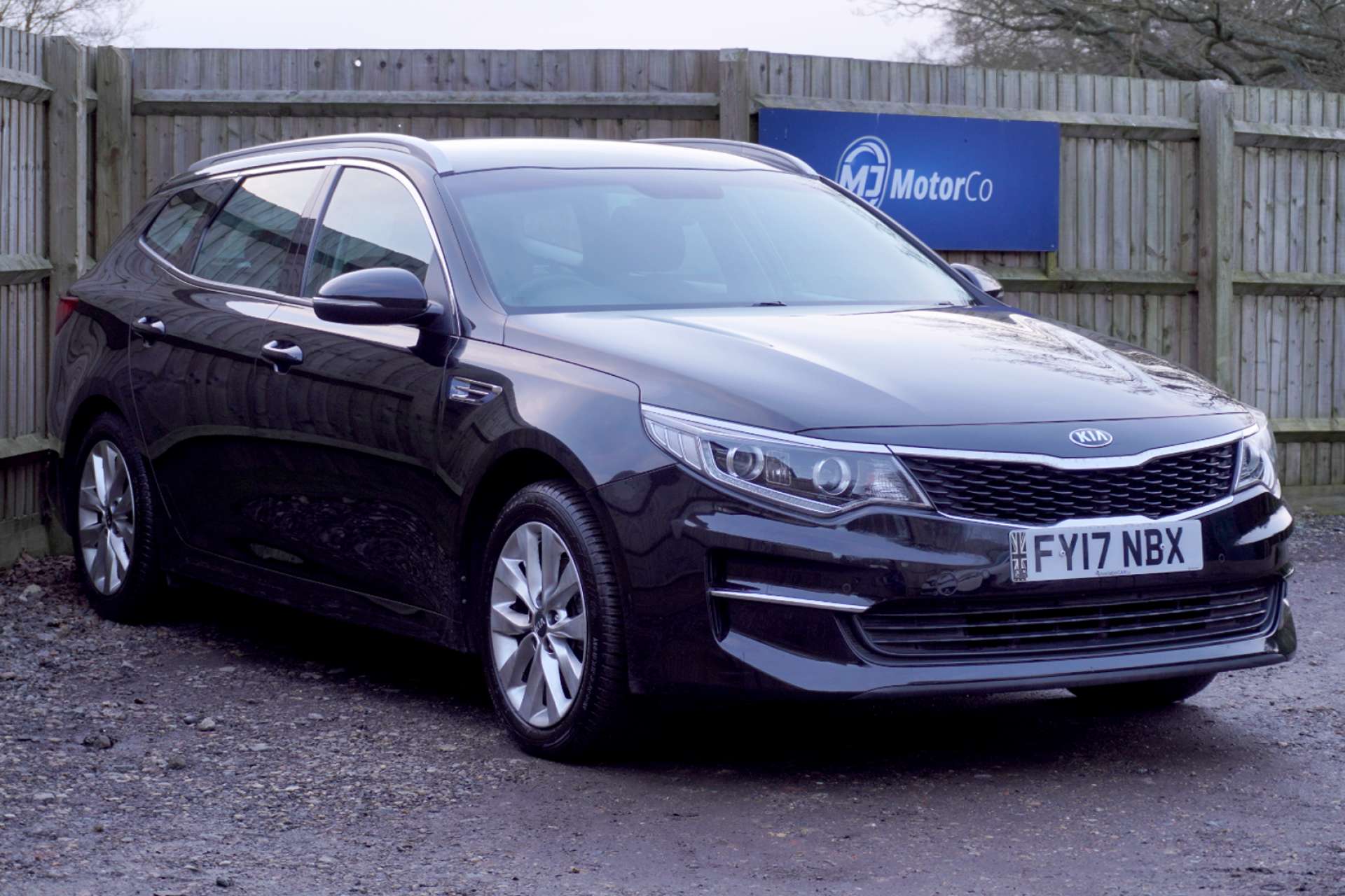 Main listing image - Kia Optima