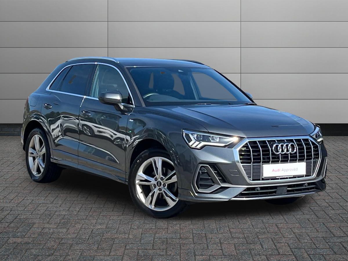 Main listing image - Audi Q3