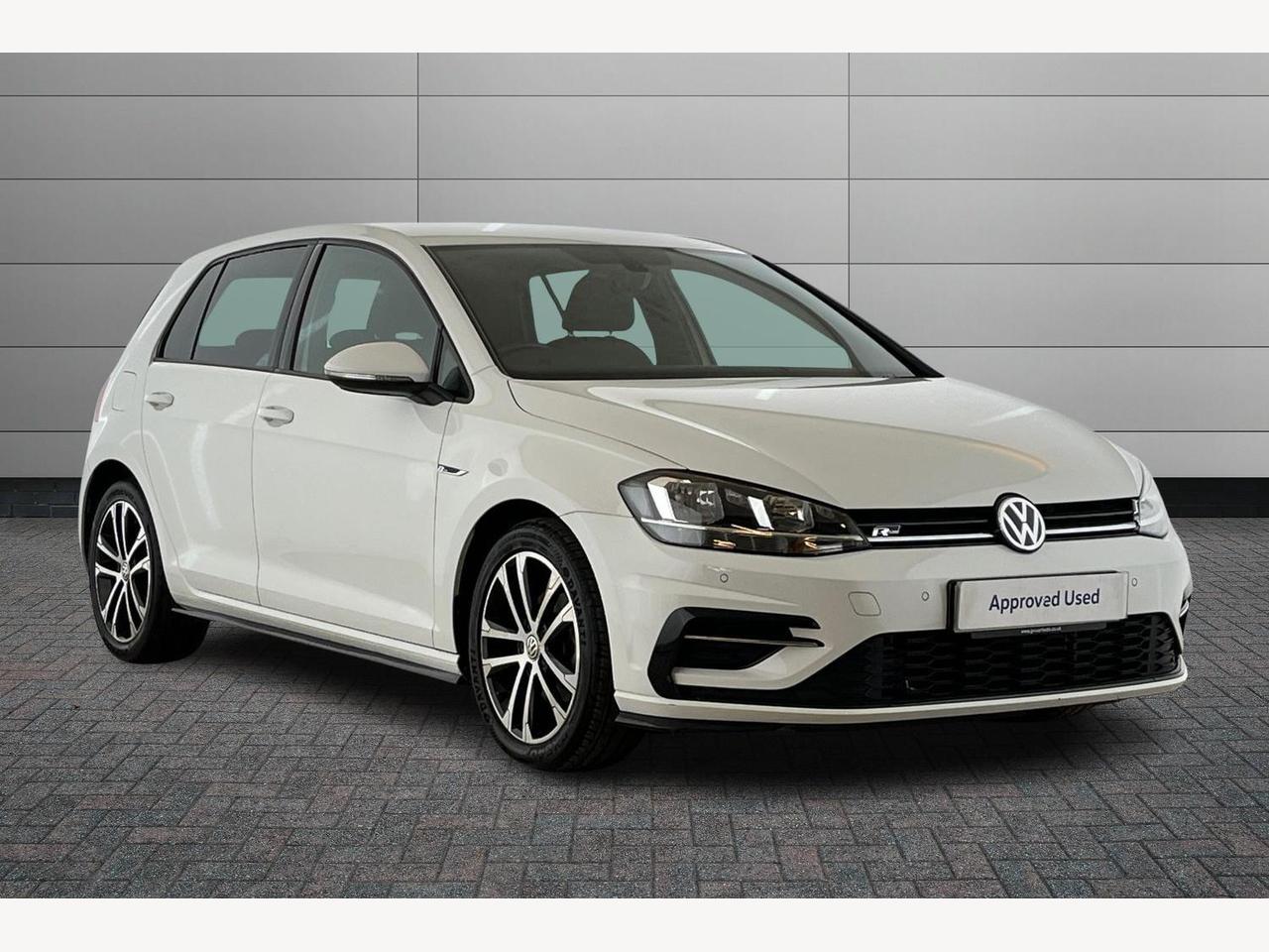 Main listing image - Volkswagen Golf