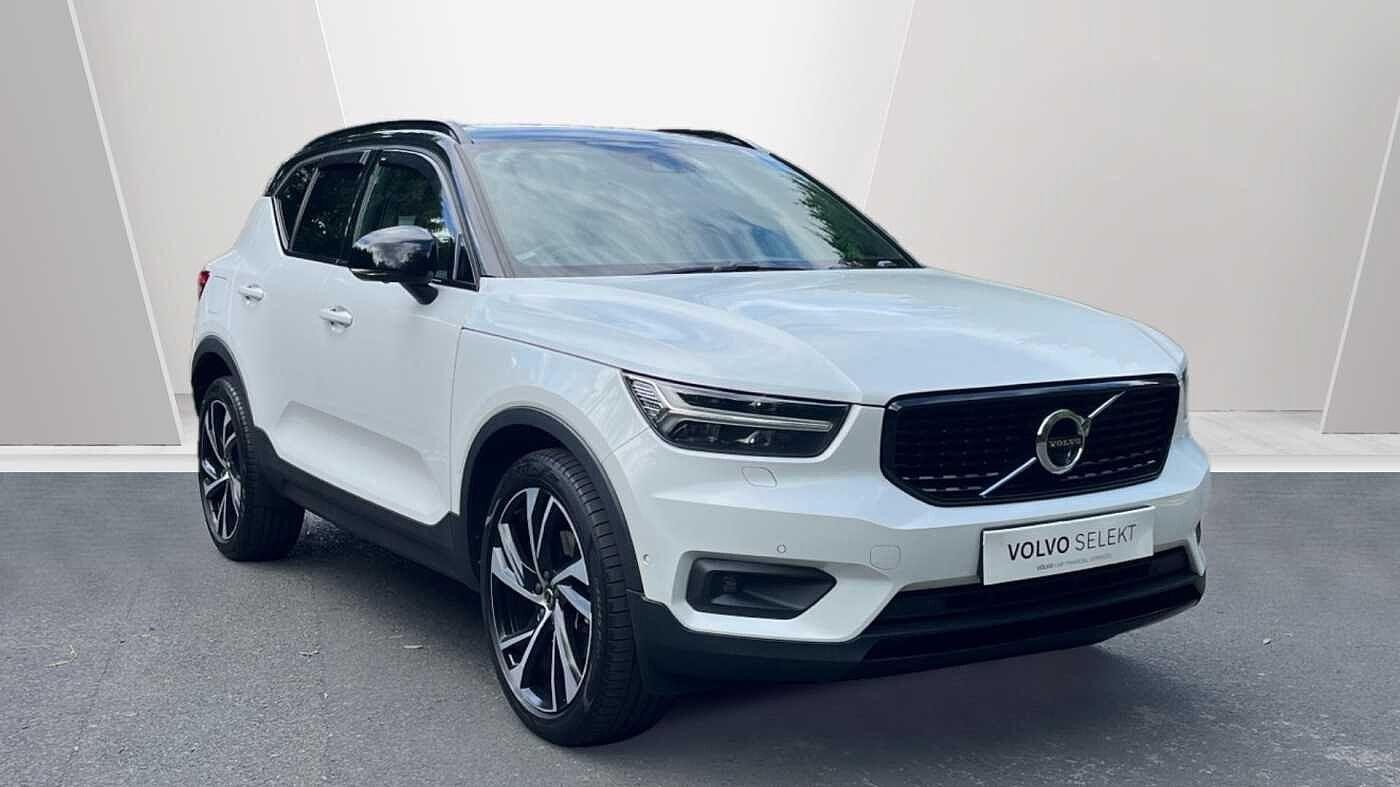 Main listing image - Volvo XC40