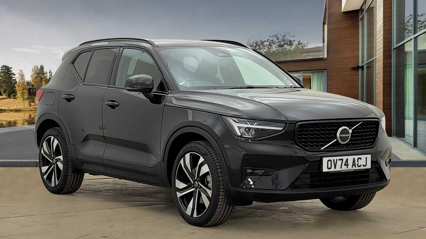 Main listing image - Volvo XC40