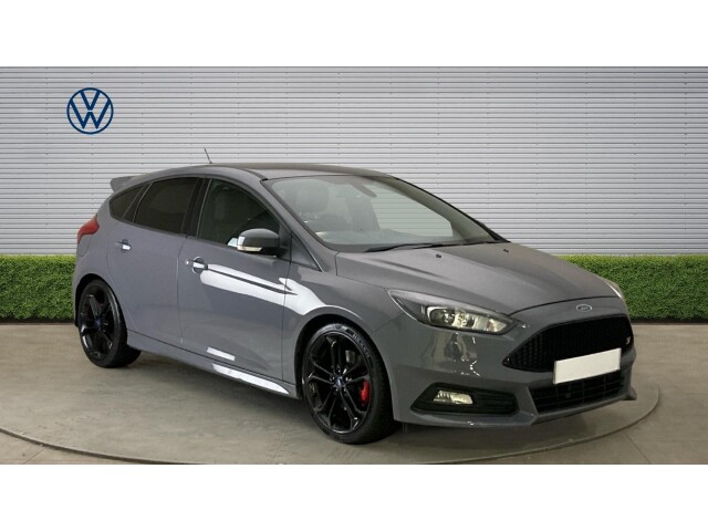 Main listing image - Ford Focus ST