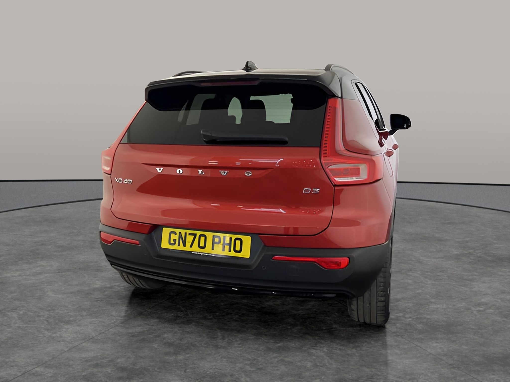 Main listing image - Volvo XC40