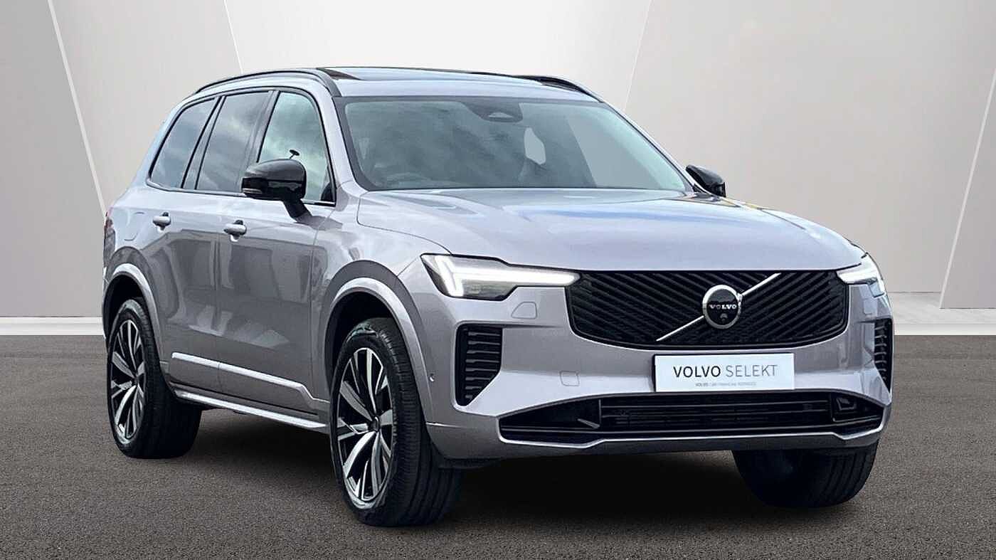 Main listing image - Volvo XC90