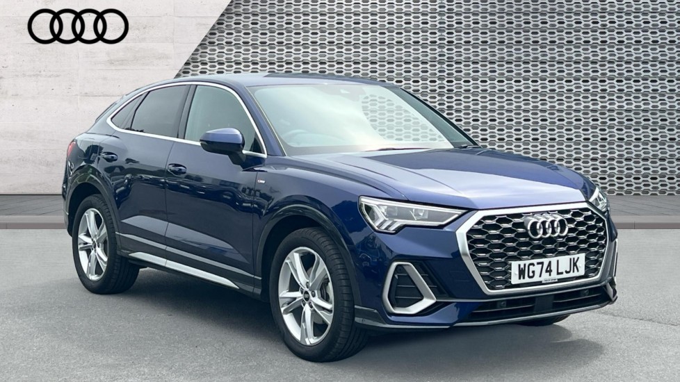Main listing image - Audi Q3