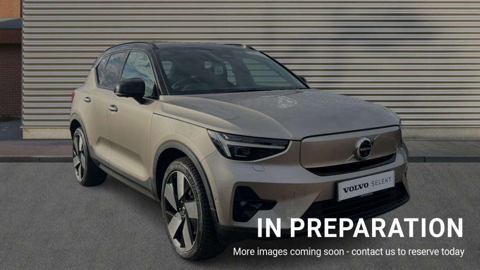 Main listing image - Volvo XC40 Recharge