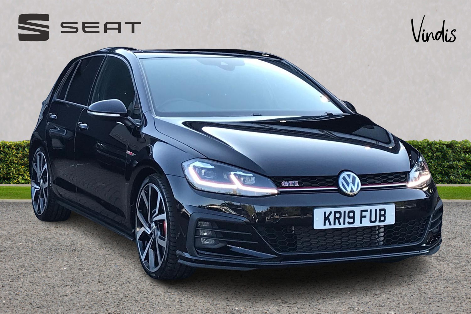 Main listing image - Volkswagen Golf GTI