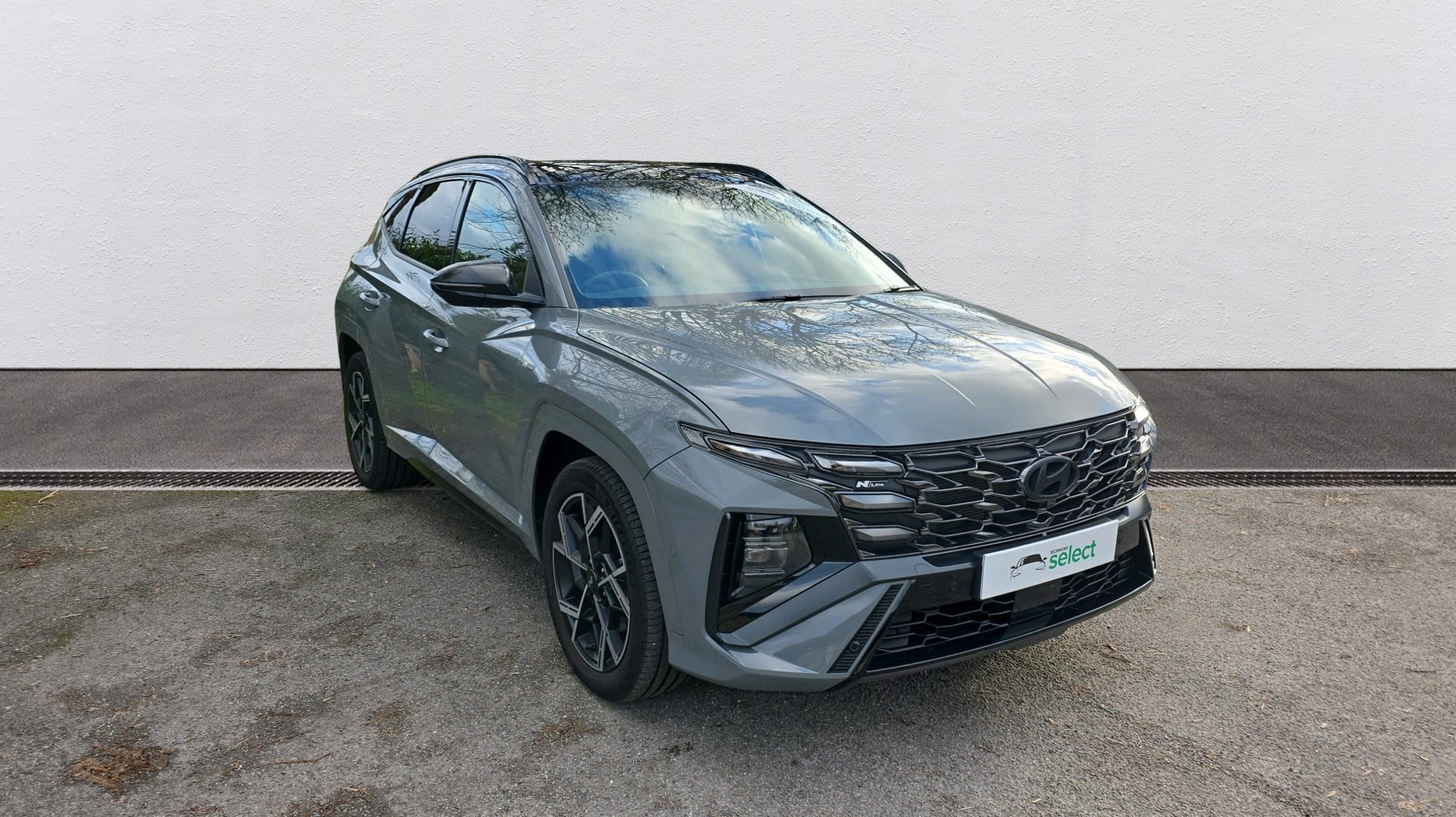 Main listing image - Hyundai Tucson